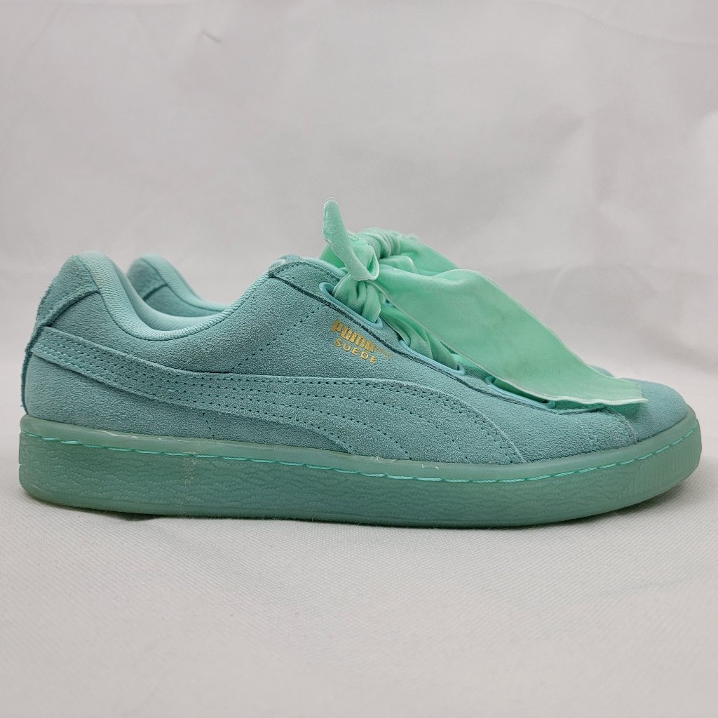Puma Womens Sz Us 9.5 Shoes Sneakers Suede Heart Aruba Blue Athletic 363